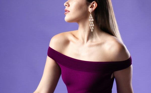 Pearl Accents Everywhere: 8 Modern Ways to Wear Pearls in 2026